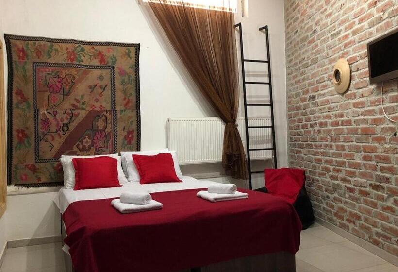 هتل Guesthouse Pipo