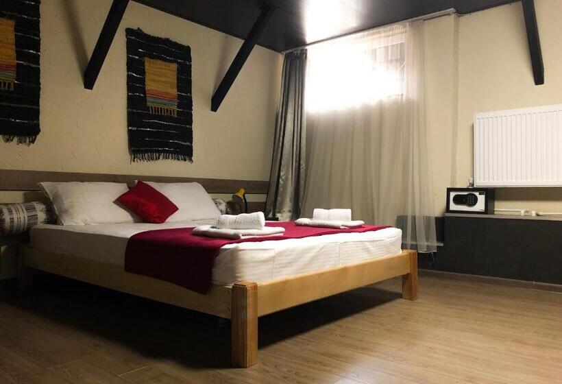 هتل Guesthouse Pipo