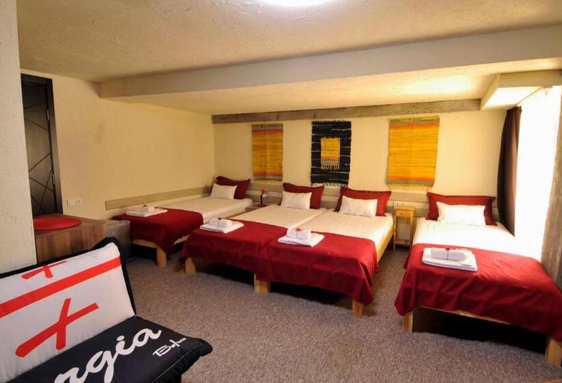 هتل Guesthouse Pipo