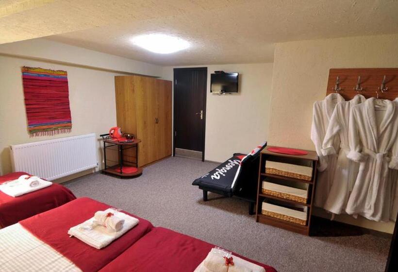 هتل Guesthouse Pipo