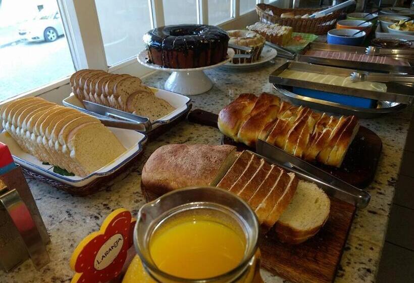 Отель Plaza Center