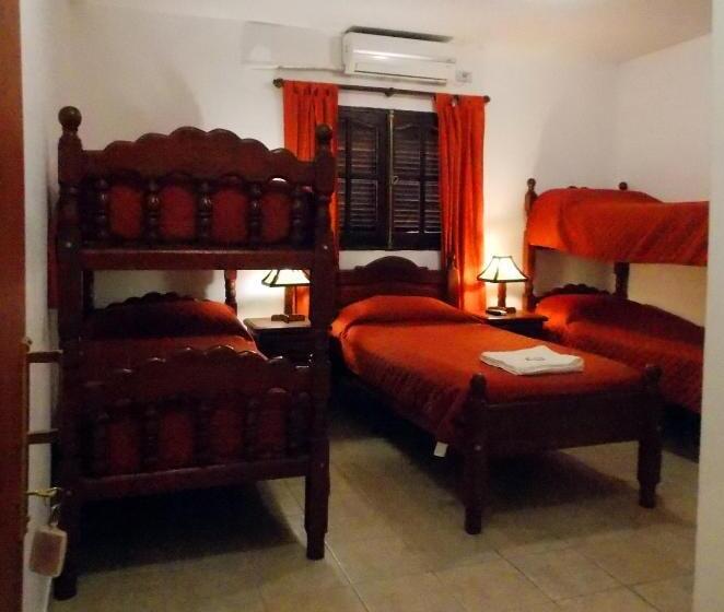 בית מלון כפרי Portal De Los Valles