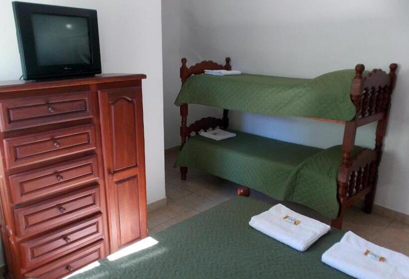 בית מלון כפרי Portal De Los Valles