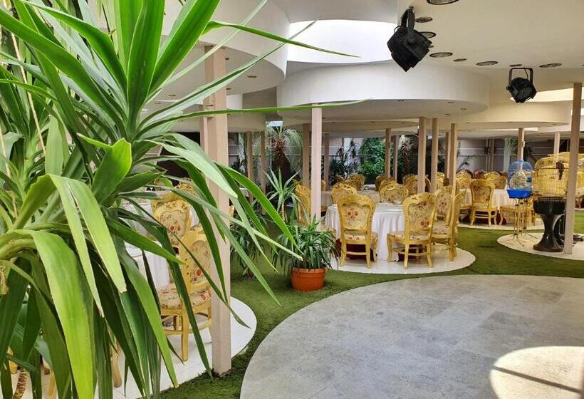 בית מלון כפרי President