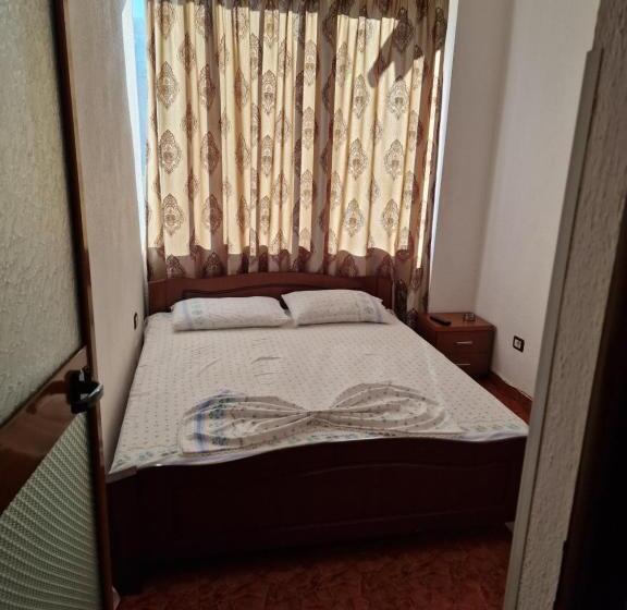 בית מלון כפרי Restaurant Savoja