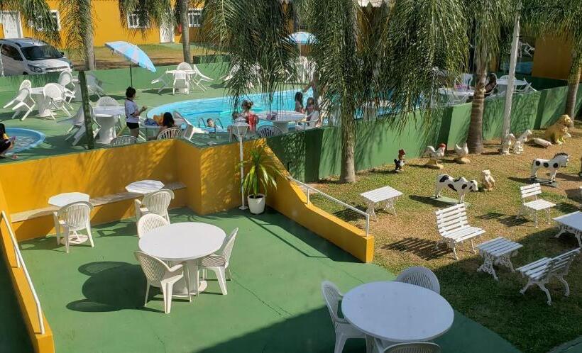 בית מלון כפרי Rosário Park