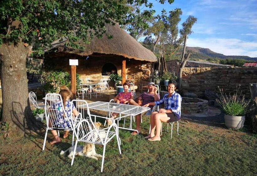 فندق Saffier River Cottage Farmstay