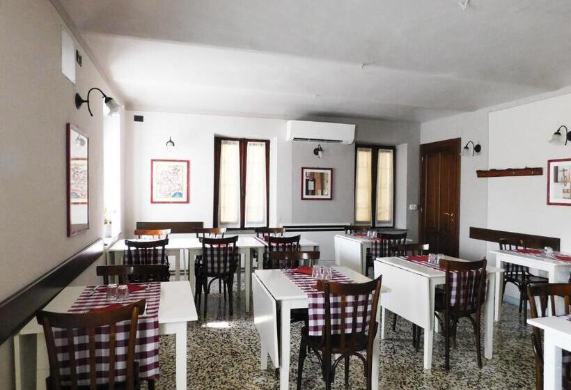 בית מלון כפרי Trattoria Due Citroni