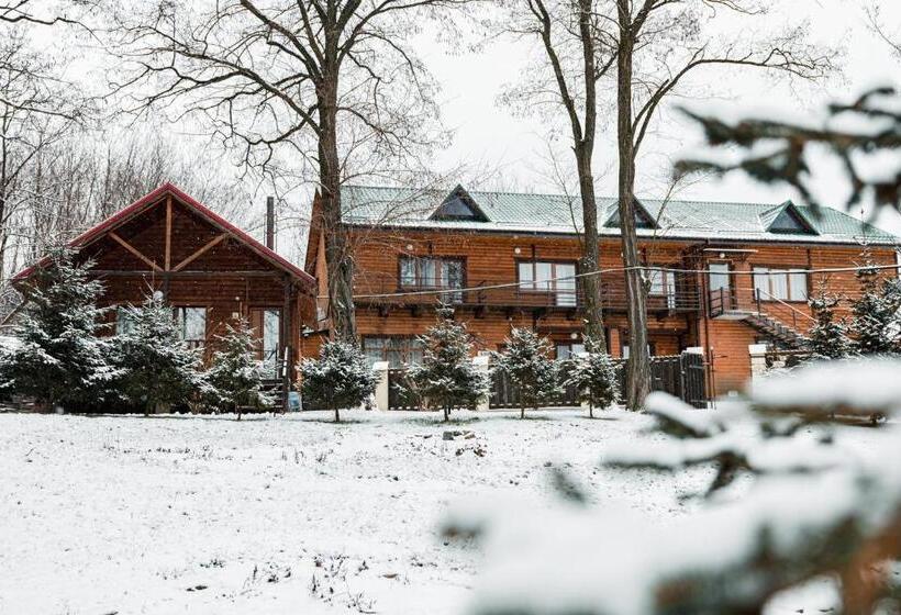 Hotel садиба березино