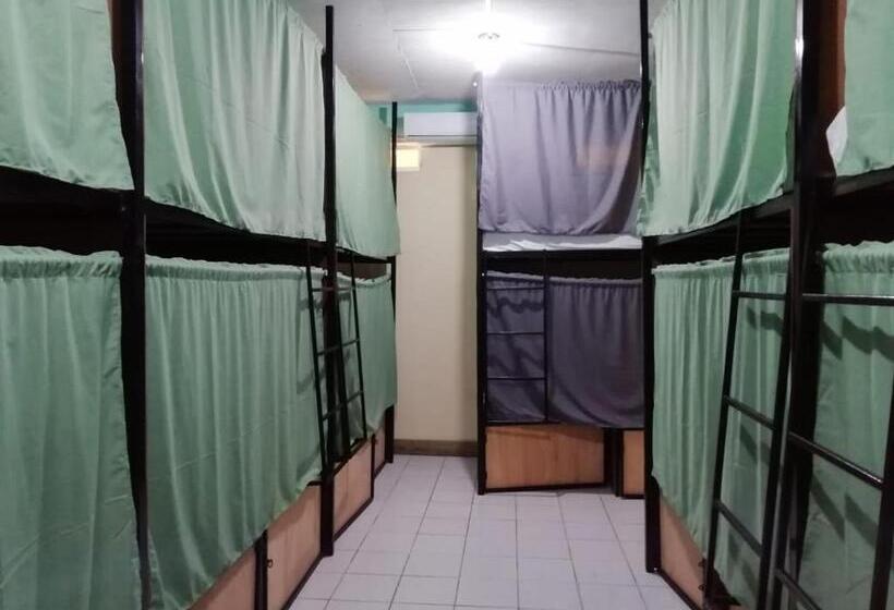 Kawoq Hostel