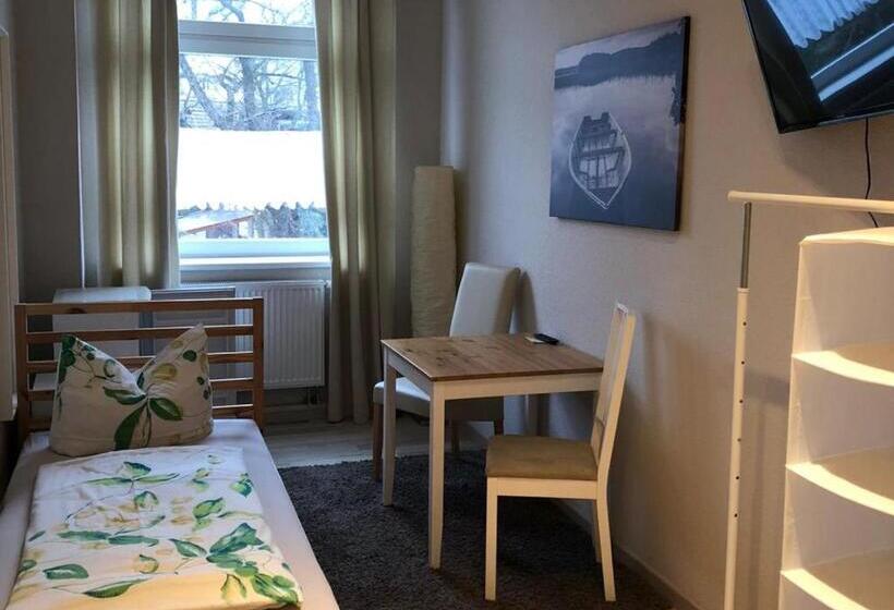 Monteurzimmer & Hostel Für Herren