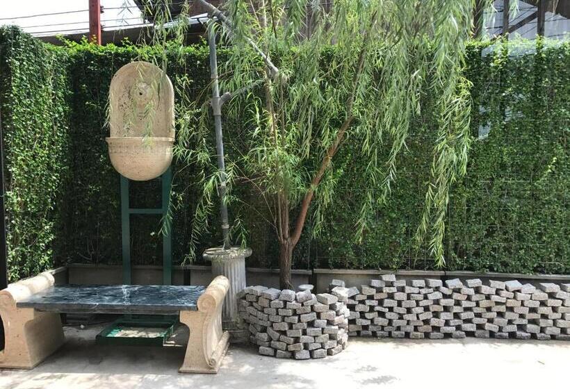 Motel บ้านสวนสมบูรณ์