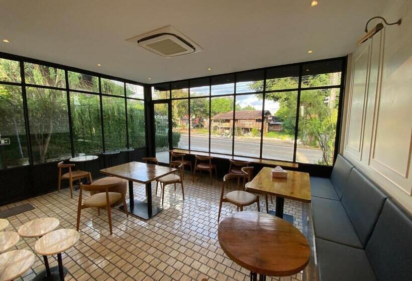 Motel บ้านสวนสมบูรณ์