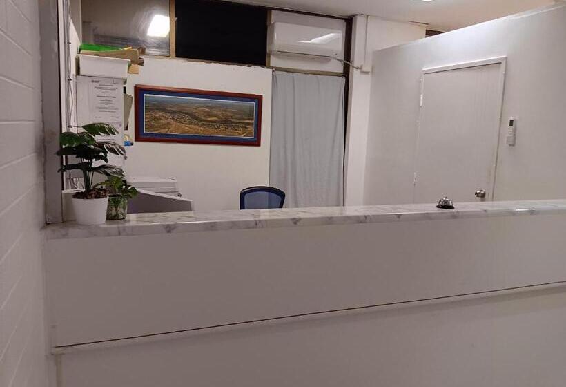 مُتل Katherine River Lodge