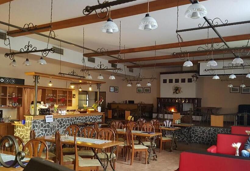 Motel Route 66 Lopej