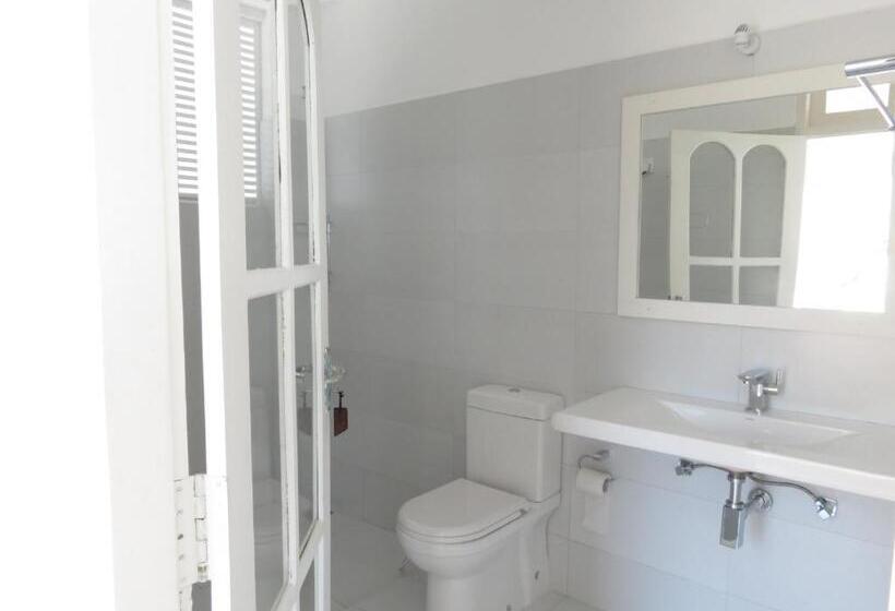 Mountain Wave Hotel And Surfshop