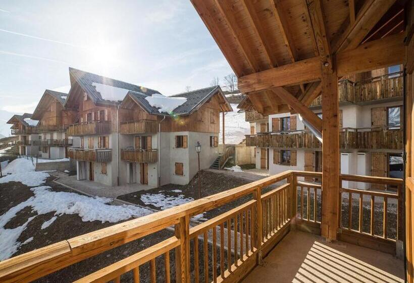Noemys Chalets Du Hameau Des Aiguilles