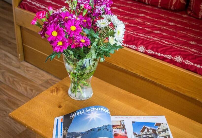 Noemys Chalets Du Hameau Des Aiguilles