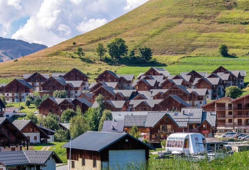 Noemys Chalets Du Hameau Des Aiguilles