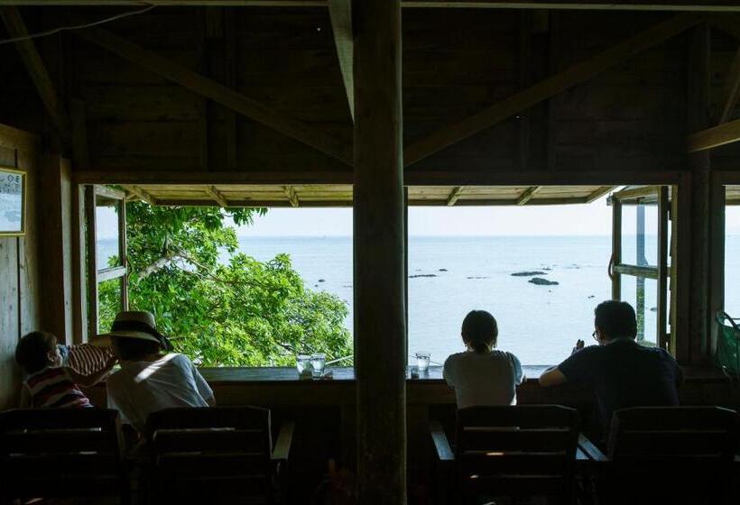 Pensión 姉と弟の家