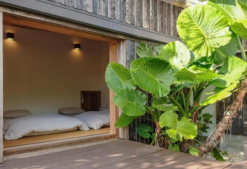 Pensión 姉と弟の家