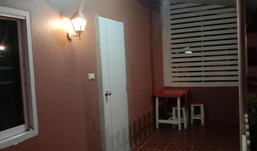 Пансион Baan I Mhok Suanphueng