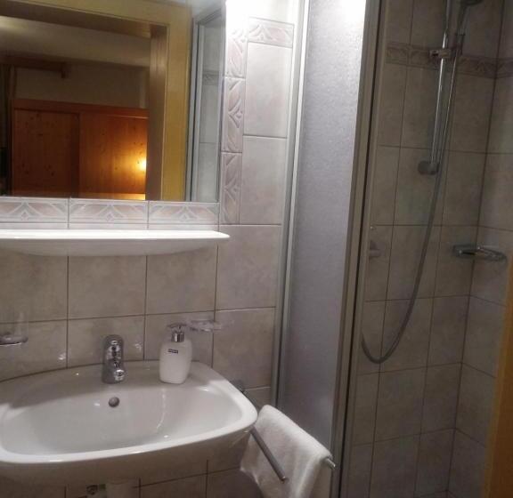 ペンション Bella Mira