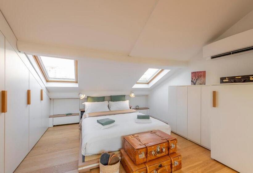 پانسیون Bright Attic And Studio In The Heart Of Milan
