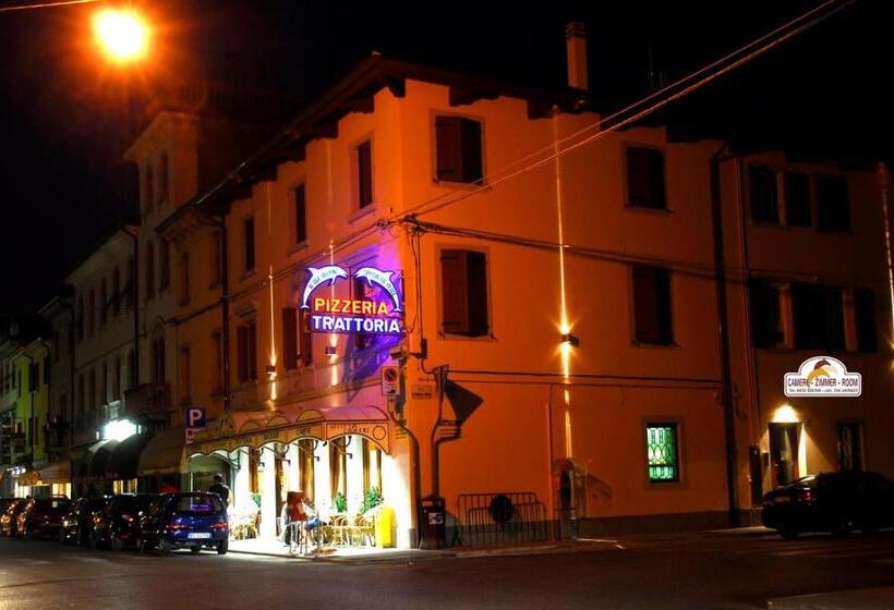 פנסיון Camere Delfini