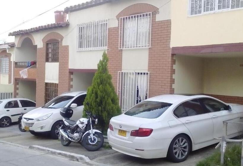 بنسيون Casa Alar Del Conde