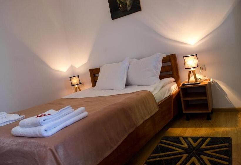 Пансион Casa Arbo