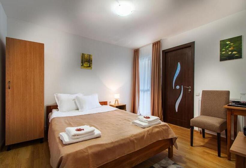 Пансион Casa Arbo