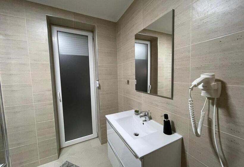 Пансион Casa Iulian