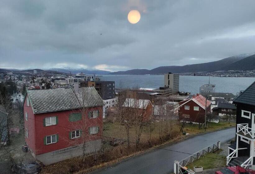 펜션 Central Apartament