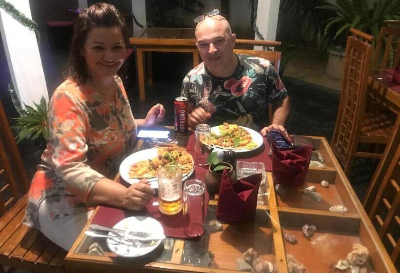 펜션 Chandima Beach Waver