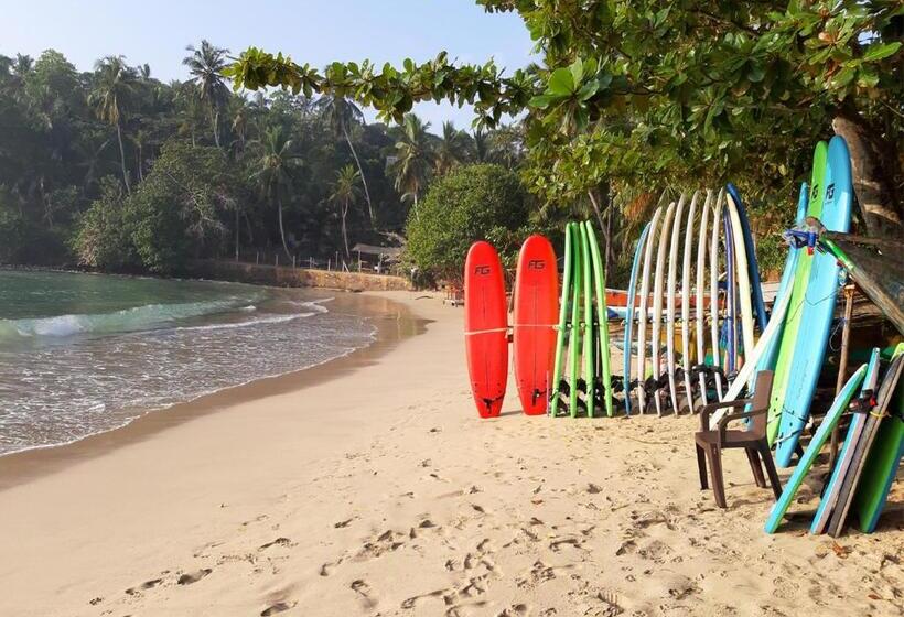 펜션 Cinnamon House