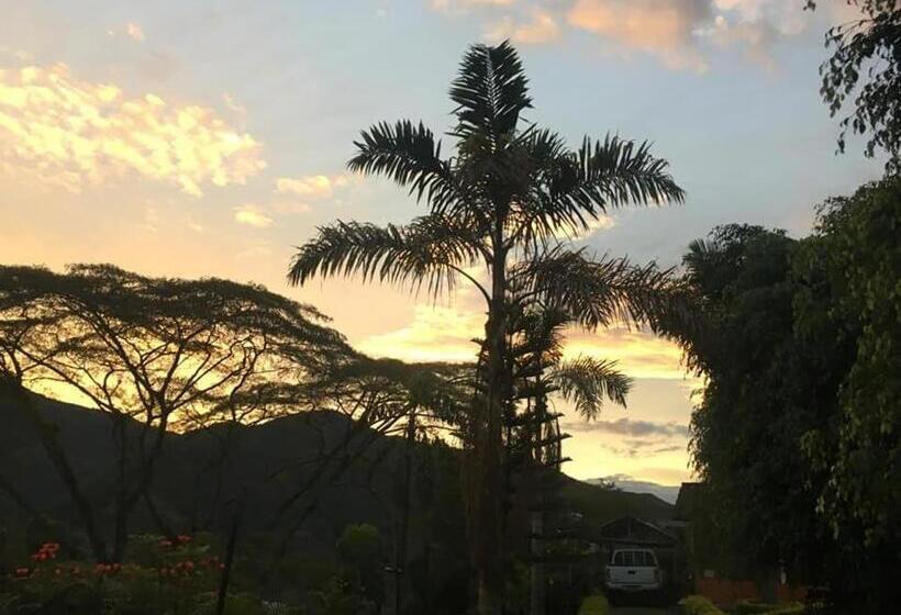 פנסיון Finca Hotel Los Azahares