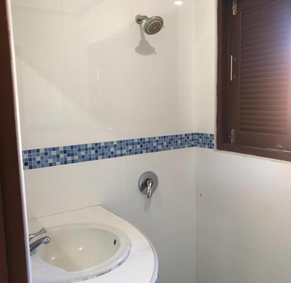 פנסיון Game Bar