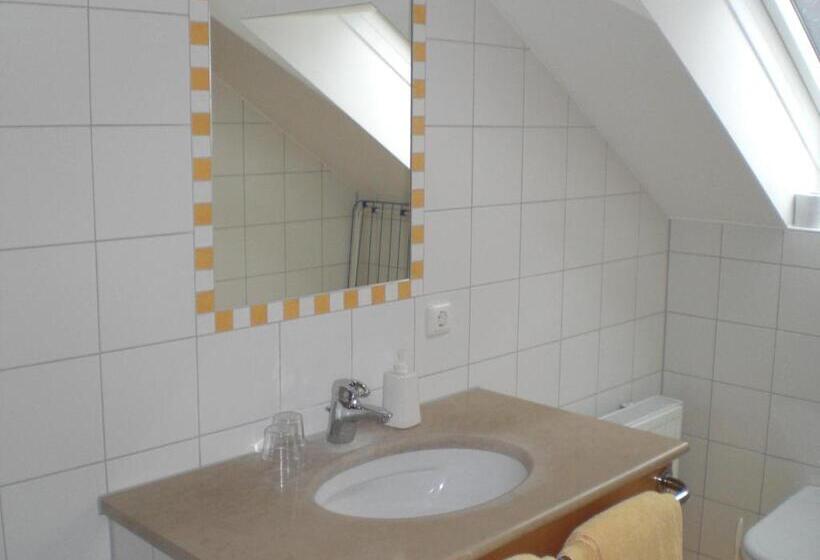 펜션 Gästehaus Waldblick