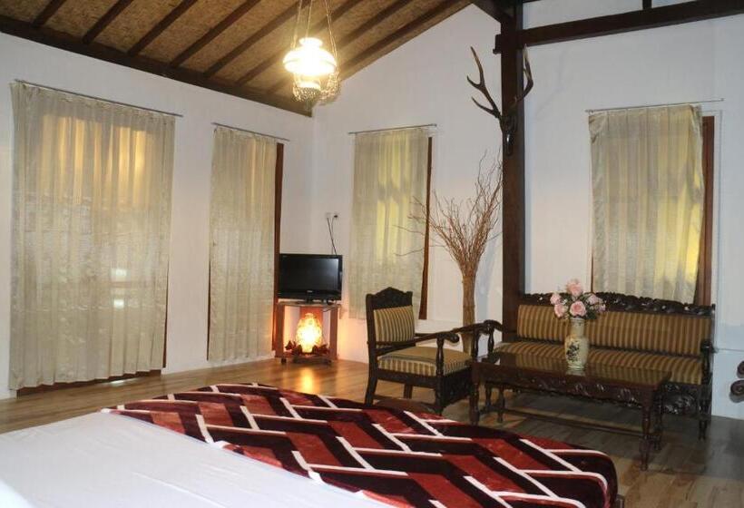 膳宿费 Larosa Homestay