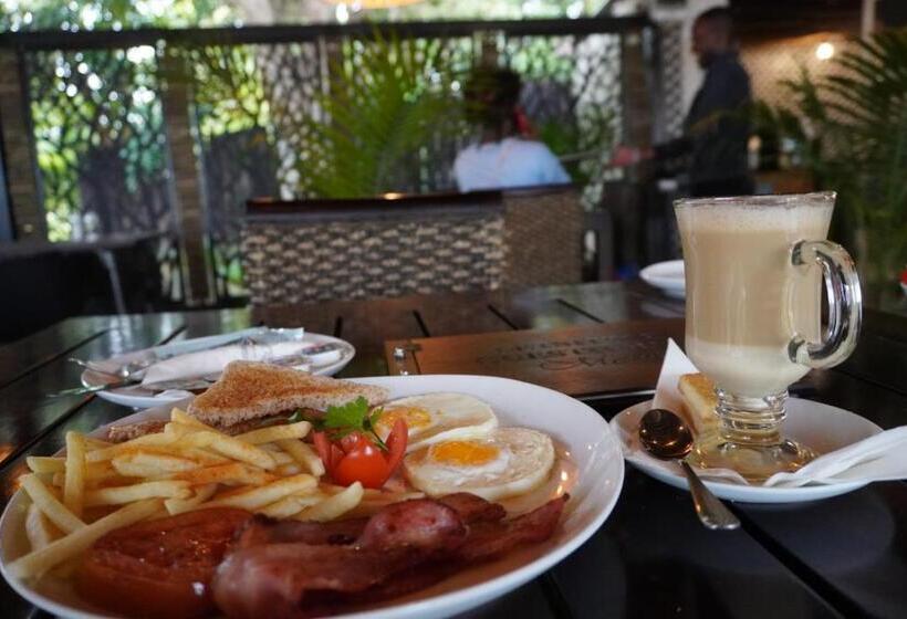 ペンション Letsitele Guesthouse