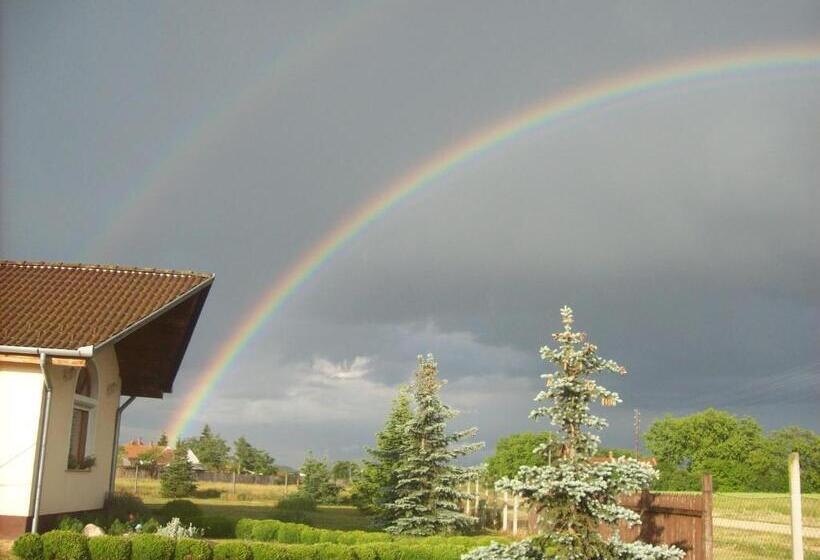 פנסיון Lila Akác Vendégház