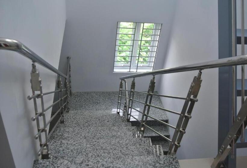 پانسیون Nhà Nghỉ Hoa Lý