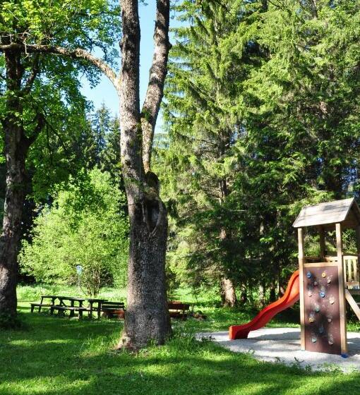 Пансион Penzion Mezi Lesy