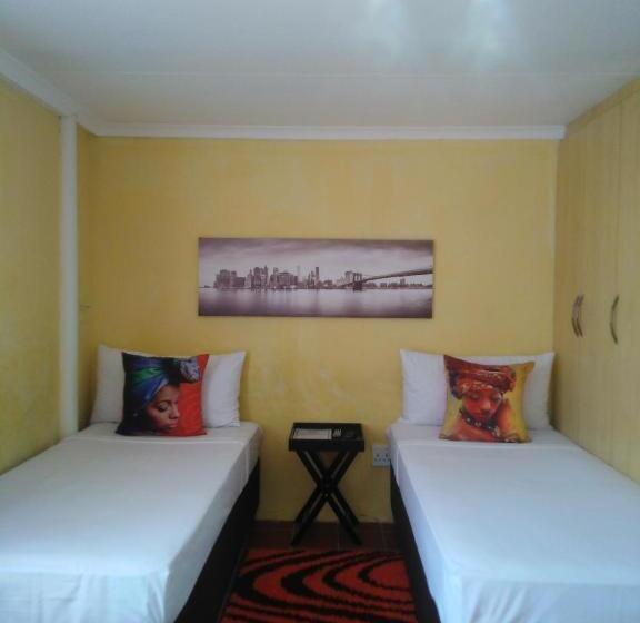 פנסיון Plk Noord Guesthouse