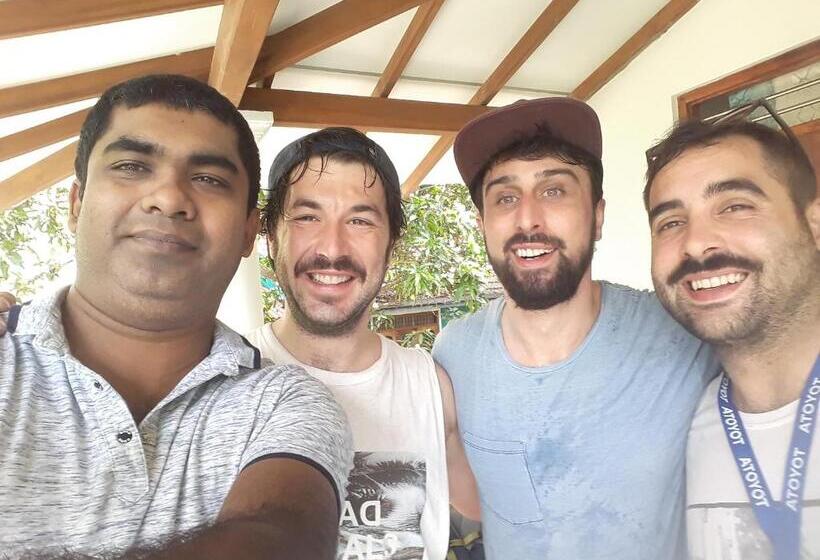 Пансион Rivi Sanda Villa & Apartment Hikkaduwa