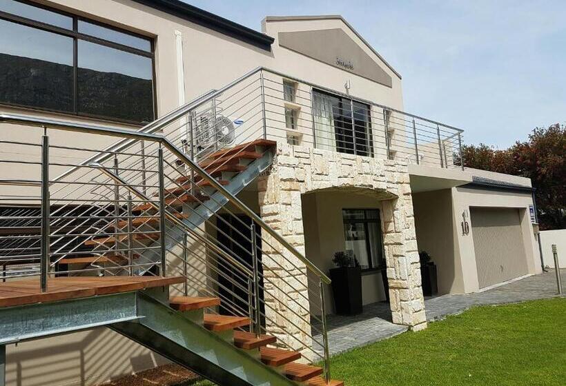 بنسيون Seaside Hermanus Guest Room