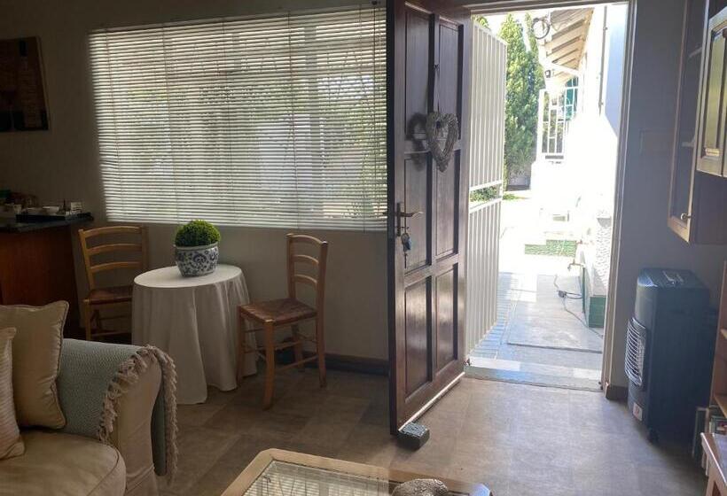 膳宿费 Silver Linings Guesthouse