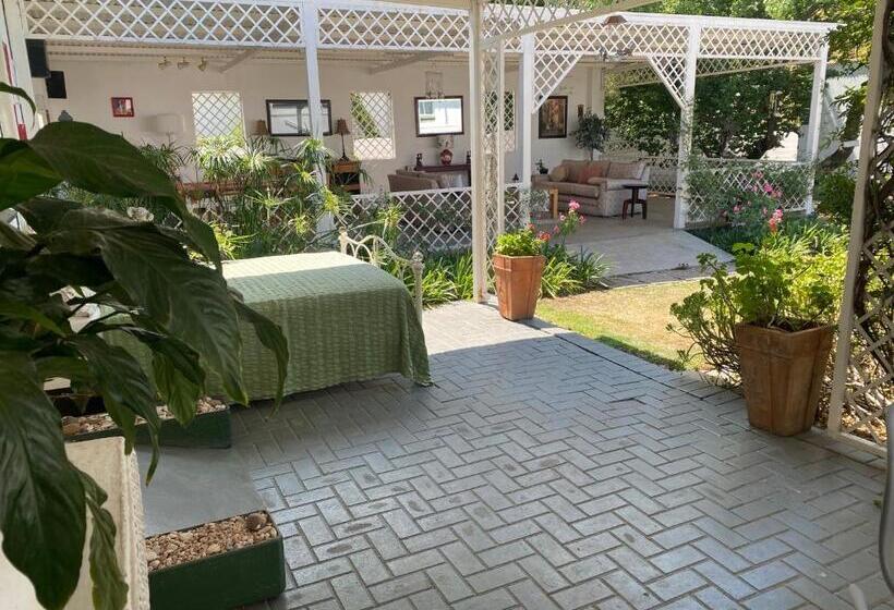 膳宿费 Silver Linings Guesthouse