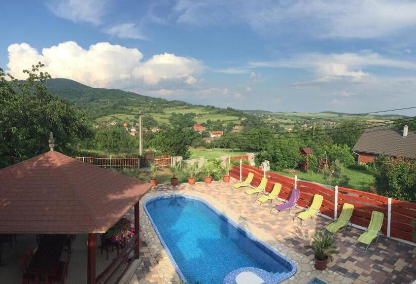 פנסיון Sárvári Vendégház Pécs,hosszúhetény